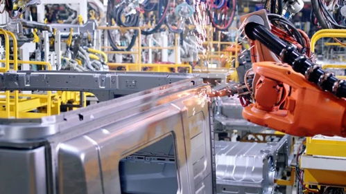 自動(dòng)化率高達(dá)80%，走進(jìn)徐工重卡智能制造工廠——探訪徐州教育的產(chǎn)教融合新范式